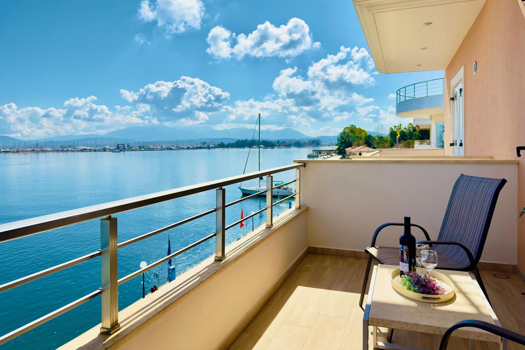 Bluish 3A Apartment Preveza Exterior foto