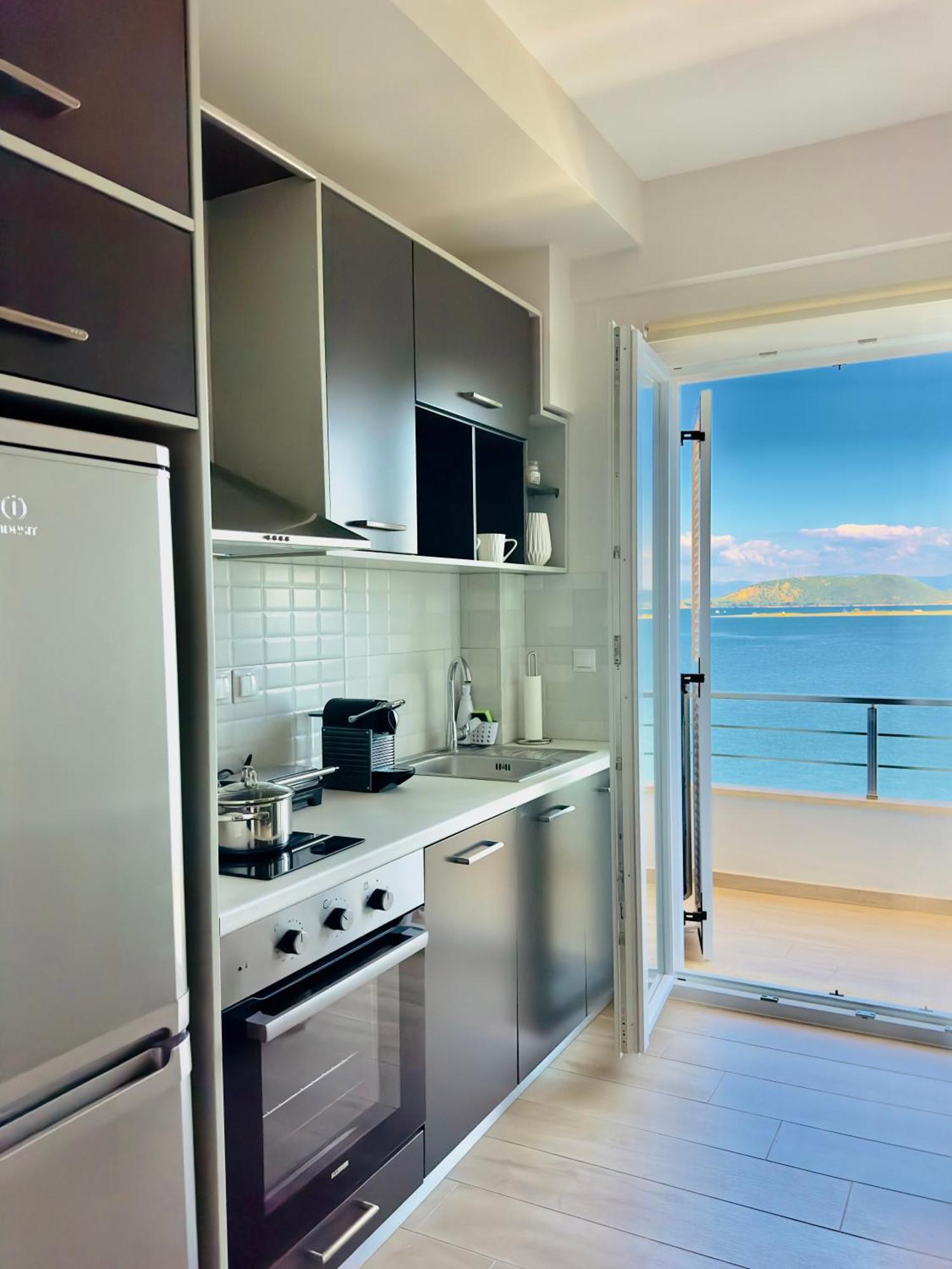 Bluish 3A Apartment Preveza Exterior foto